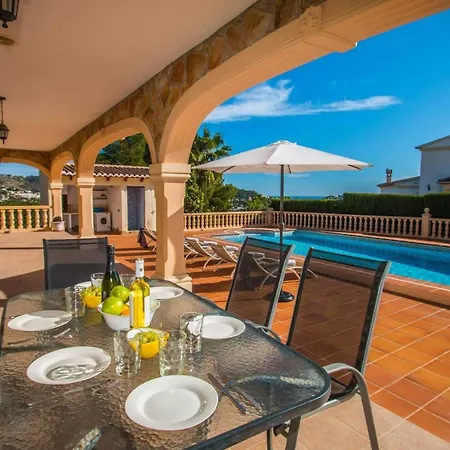 Noa - Plusholidays Villa