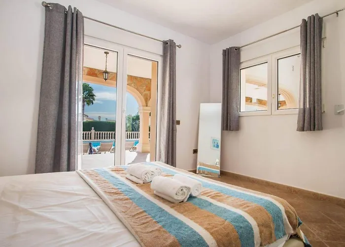 Villa Noa - Plusholidays *